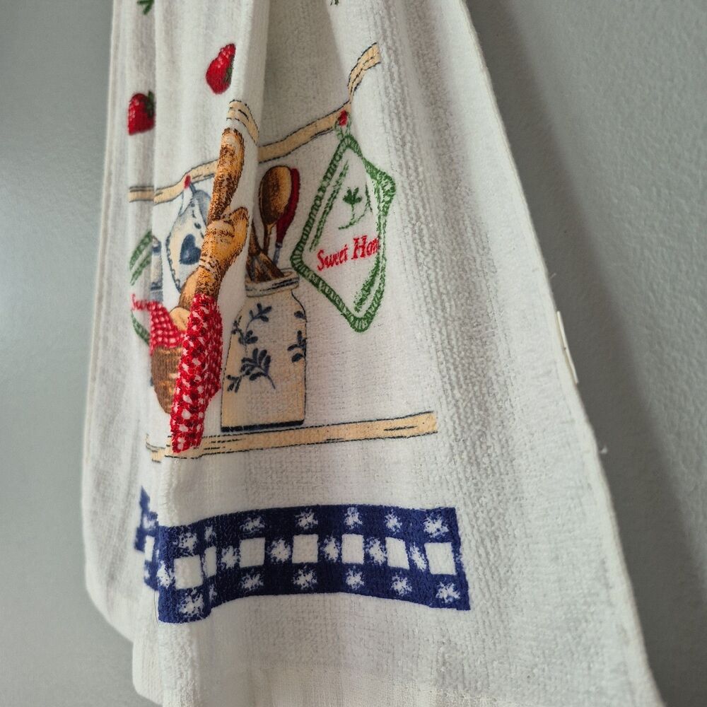 Rustic Farmhouse Sweet Home Bread Basket Strawberry Motif Kitchen Hanging Towel - Picture 4 of 8